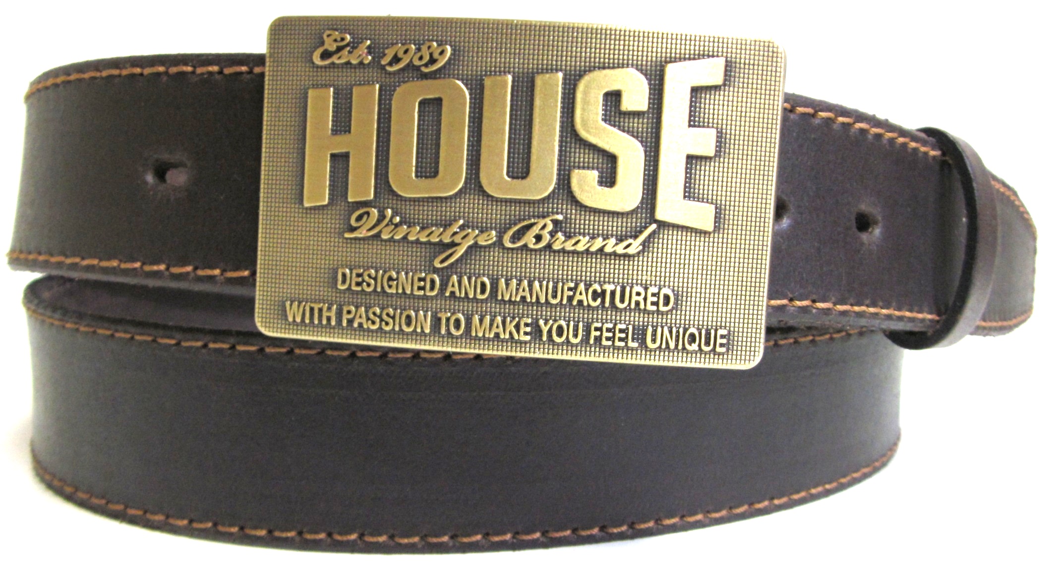 Moderný kožený opasok s väčšou prackou