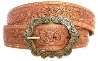 Opasok s ozdobnou prackou a kožou s ornamentom