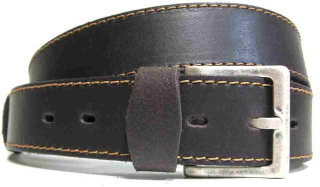 Hnedý kožený opasok