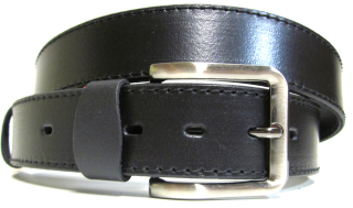 Kožený opasok s klasickou prackou