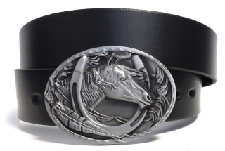 Westernový kožený opasok